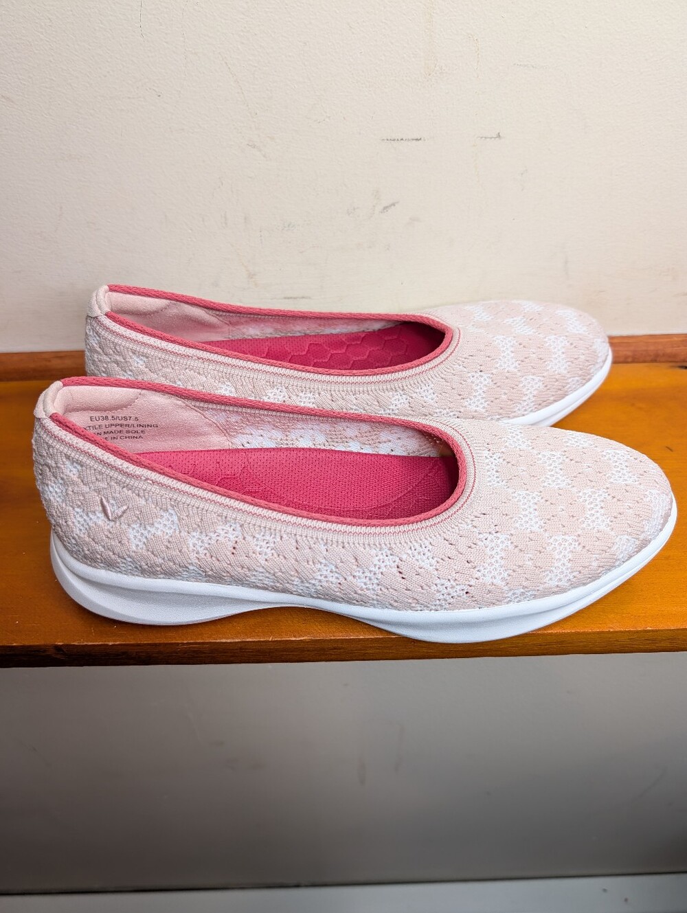 Vivaia Knit Slip-On Ballet Flats Blush Pink White Diamond Print Sz 38.5/7.5